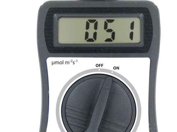 Digital Handheld UV Meter Monitor critical UV radiation 250-400 nm Lightscout 